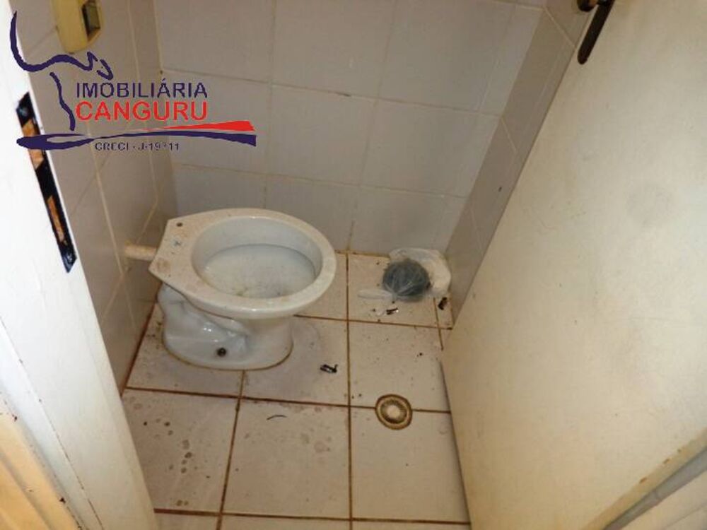 Casa, 4 quartos, 353 m² - Foto 2