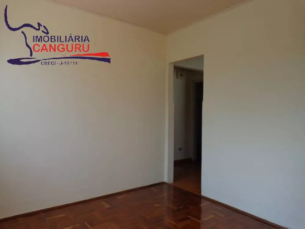 Casa à venda com 2 quartos, 50m² - Foto 4