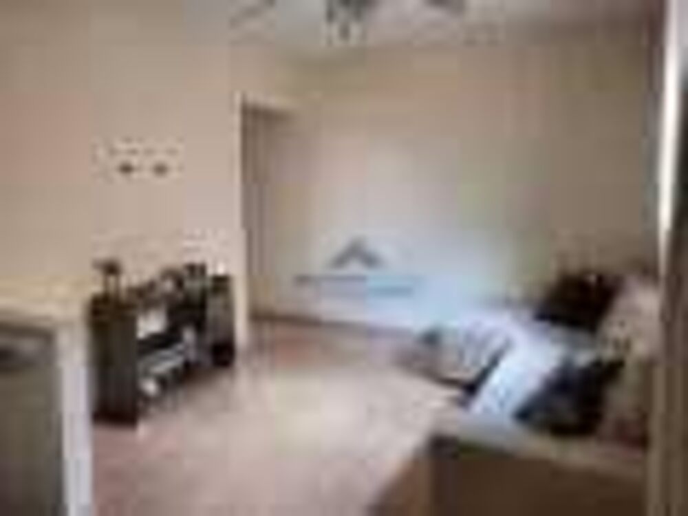 Casa à venda com 4 quartos, 200m² - Foto 4