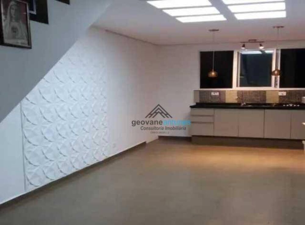 Sobrado à venda com 5 quartos, 199m² - Foto 2