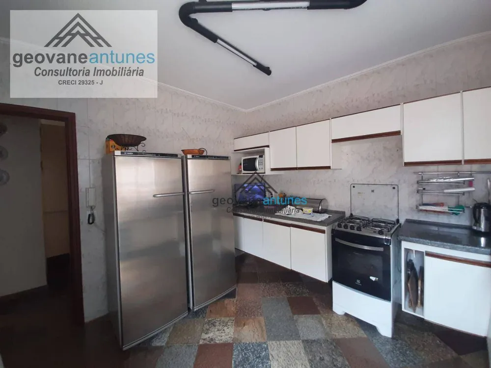 Casa, 3 quartos, 204 m² - Foto 8