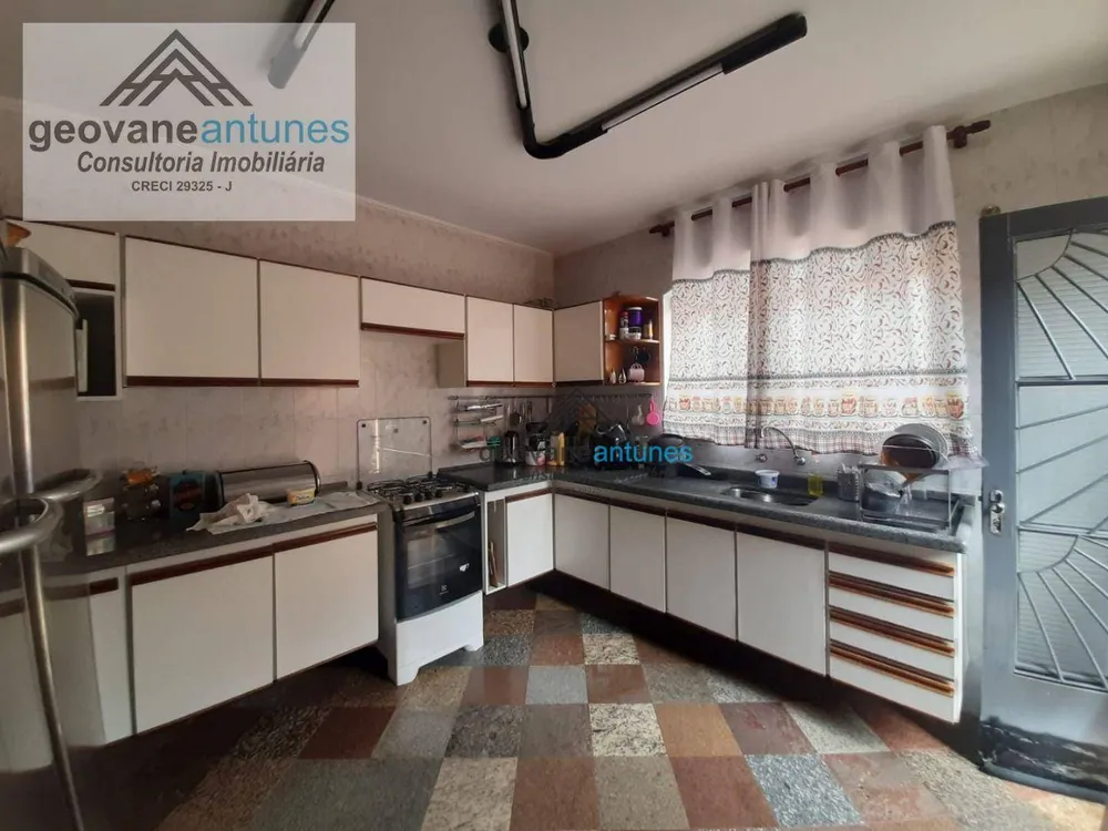 Casa, 3 quartos, 204 m² - Foto 7