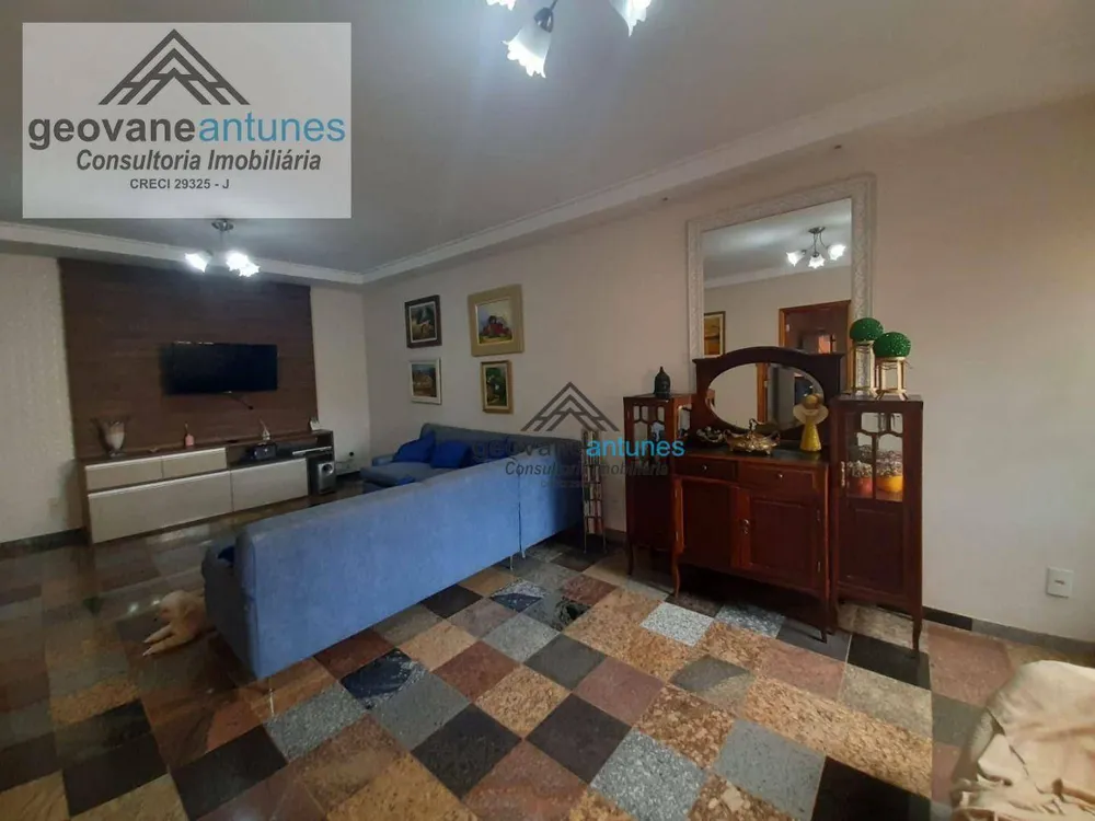 Casa, 3 quartos, 204 m² - Foto 2