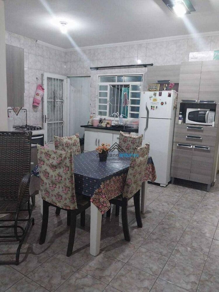 Casa à venda com 3 quartos, 110m² - Foto 5