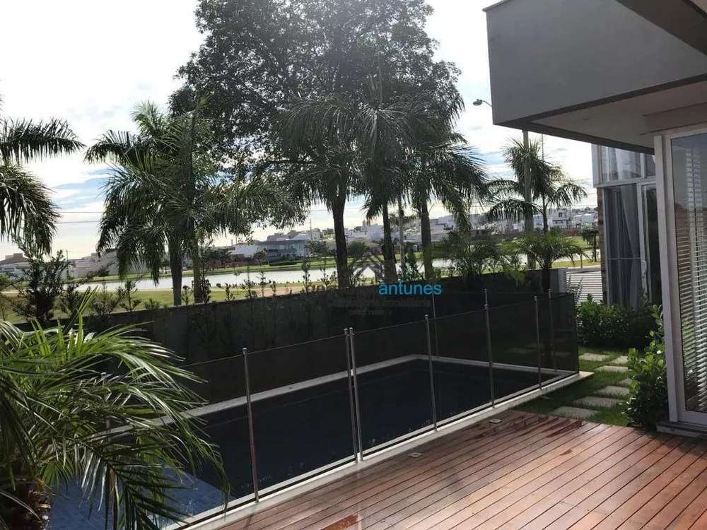 Sobrado à venda com 3 quartos, 350m² - Foto 4