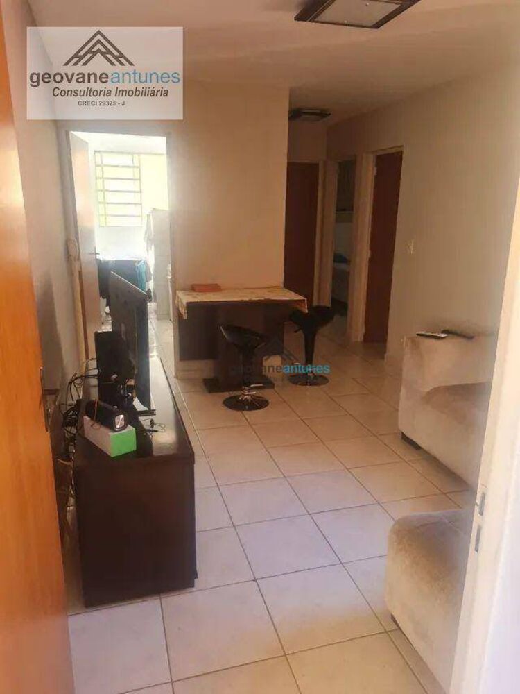 Apartamento à venda com 2 quartos, 45m² - Foto 4