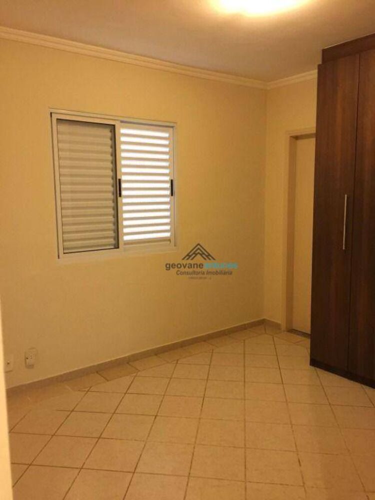 Apartamento à venda com 3 quartos, 85m² - Foto 7