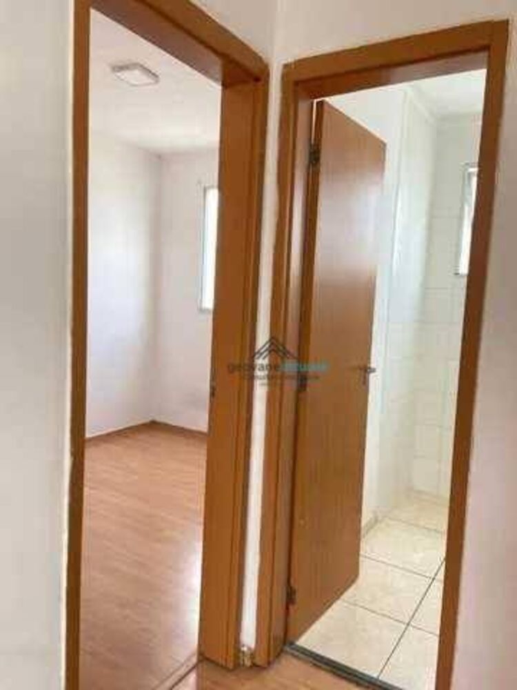 Apartamento à venda com 2 quartos, 45m² - Foto 3