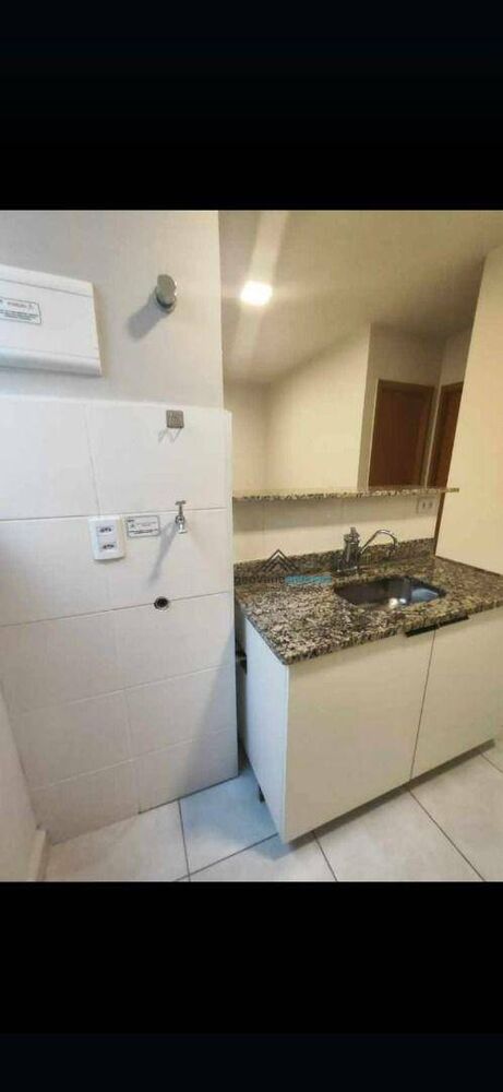 Apartamento à venda com 2 quartos, 50m² - Foto 9