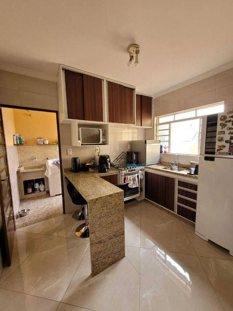 Sobrado, 4 quartos, 253 m² - Foto 2