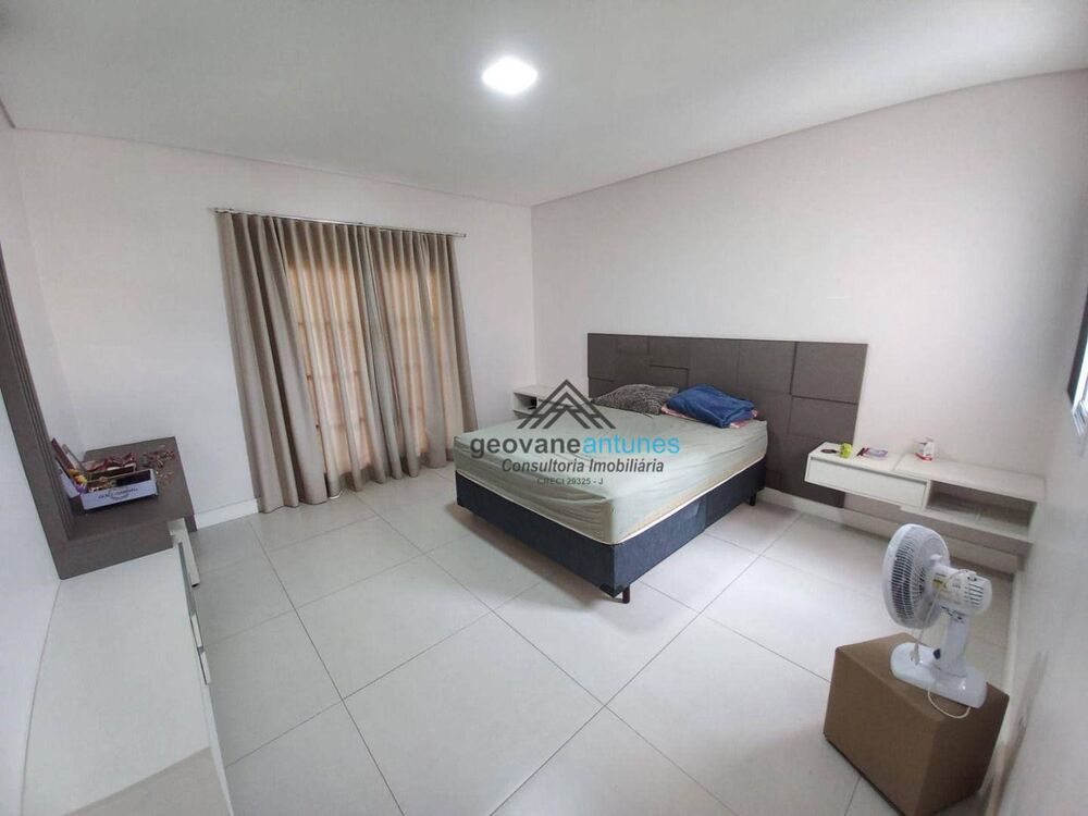 Sobrado à venda com 3 quartos, 236m² - Foto 9