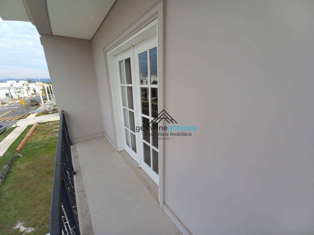 Sobrado à venda com 3 quartos, 236m² - Foto 3