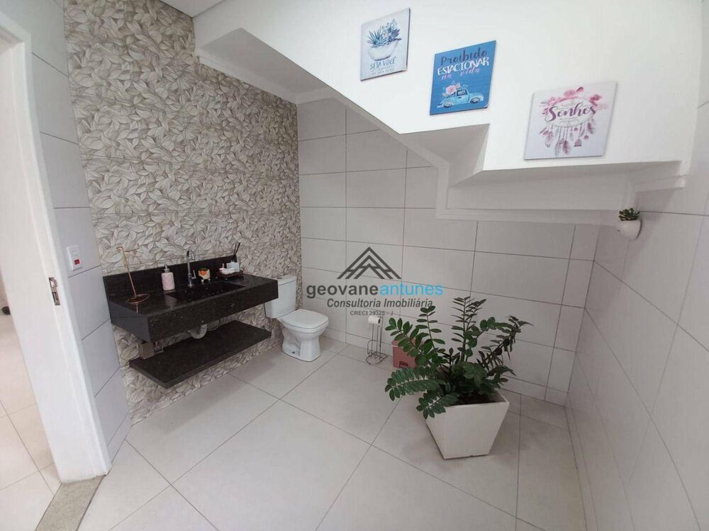 Sobrado à venda com 3 quartos, 236m² - Foto 4