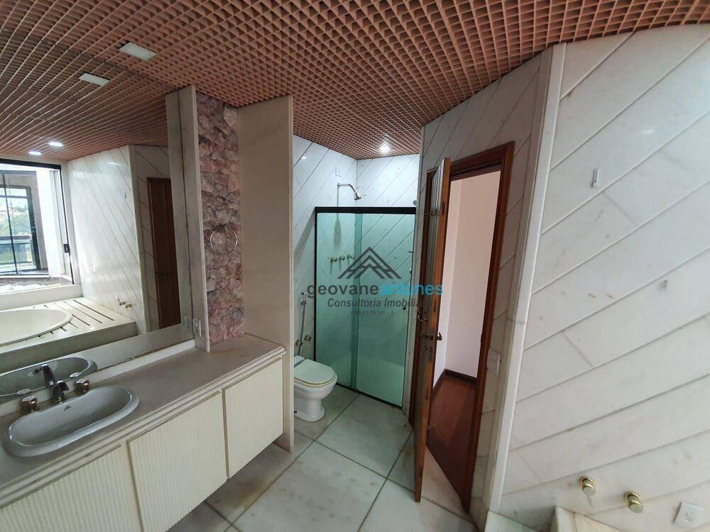 Sobrado à venda com 4 quartos, 681m² - Foto 9