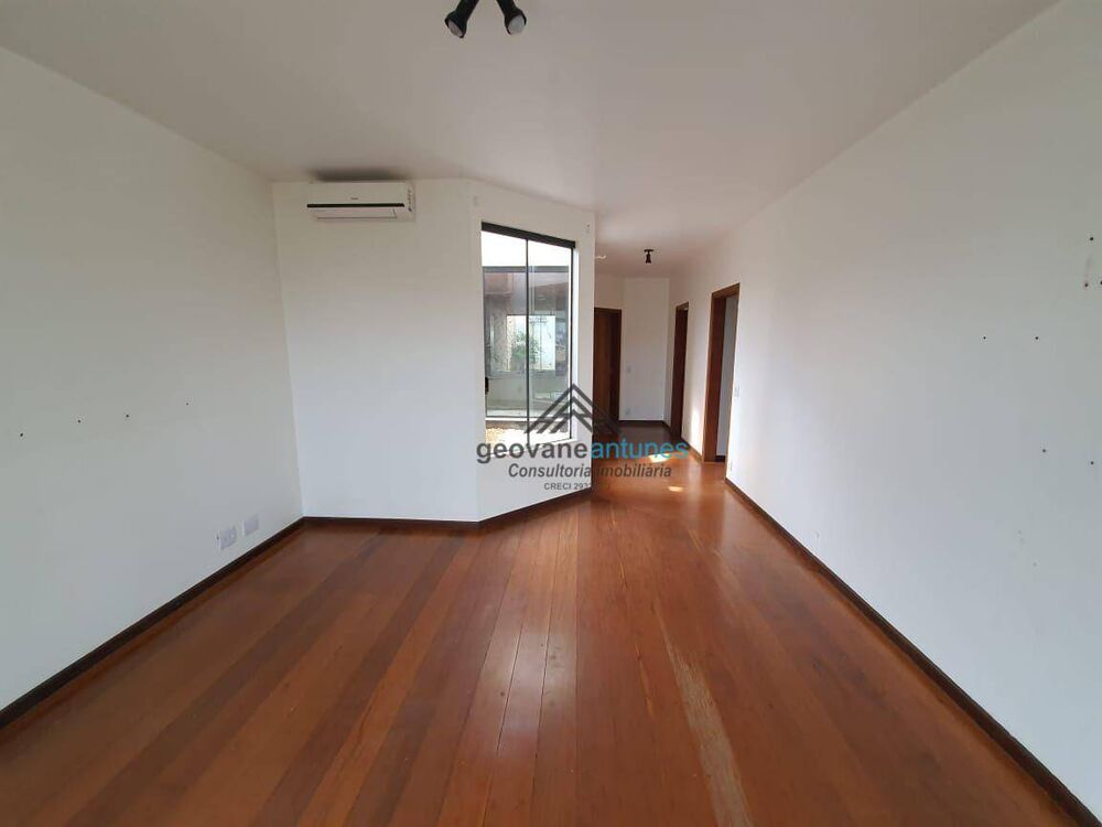Sobrado à venda com 4 quartos, 681m² - Foto 8
