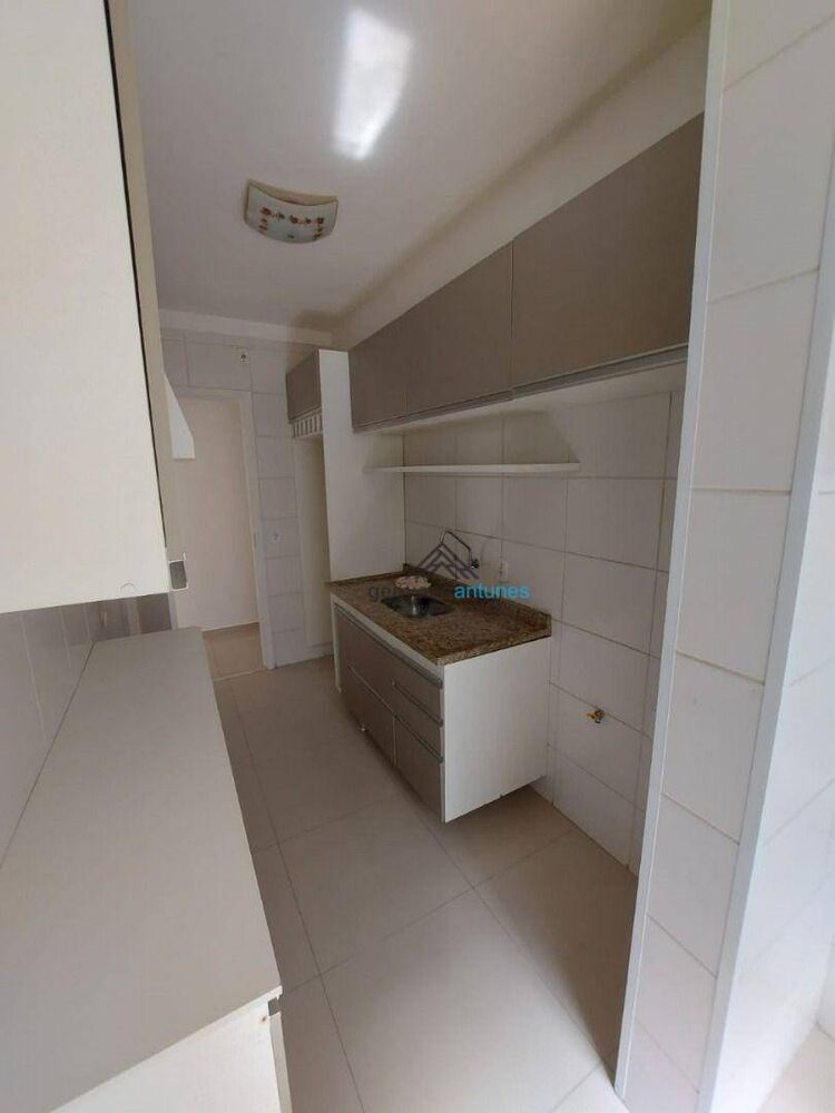 Apartamento à venda com 2 quartos, 50m² - Foto 3