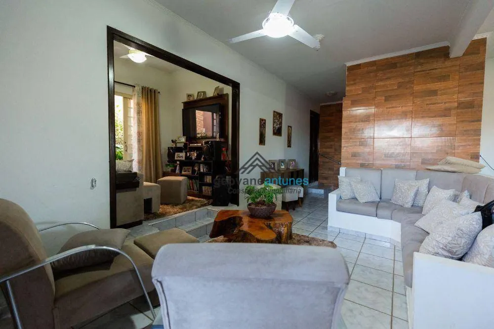 Sobrado, 2 quartos, 155 m² - Foto 1