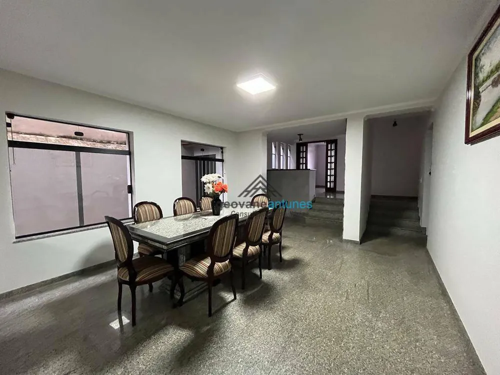 Sobrado, 3 quartos, 381 m² - Foto 8