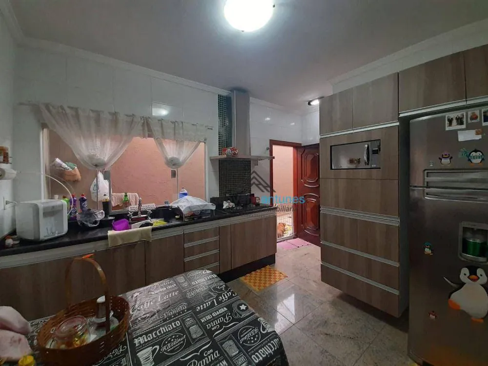Casa, 3 quartos, 177 m² - Foto 6