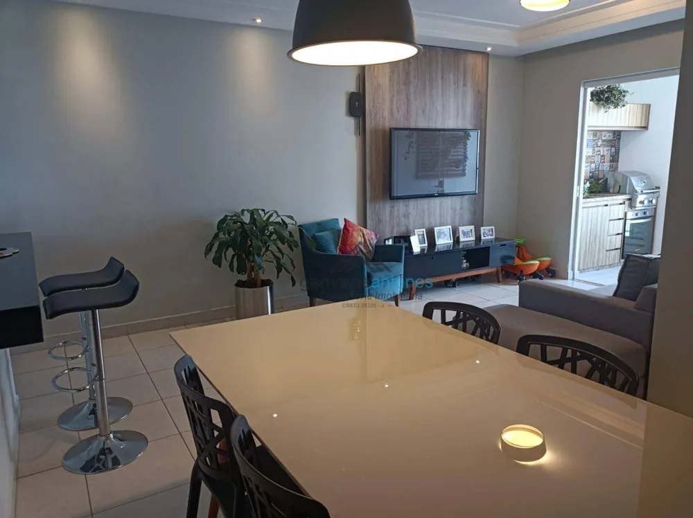 Apartamento, 3 quartos, 93 m² - Foto 2