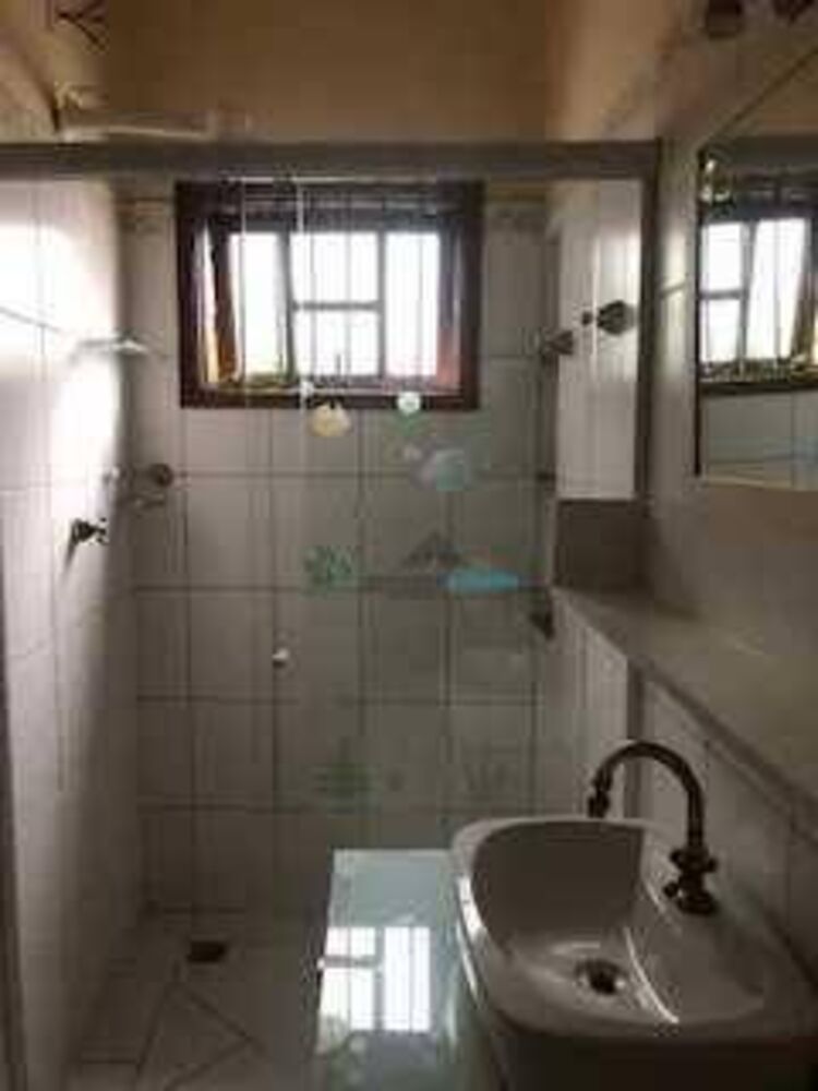 Casa à venda com 3 quartos, 175m² - Foto 3