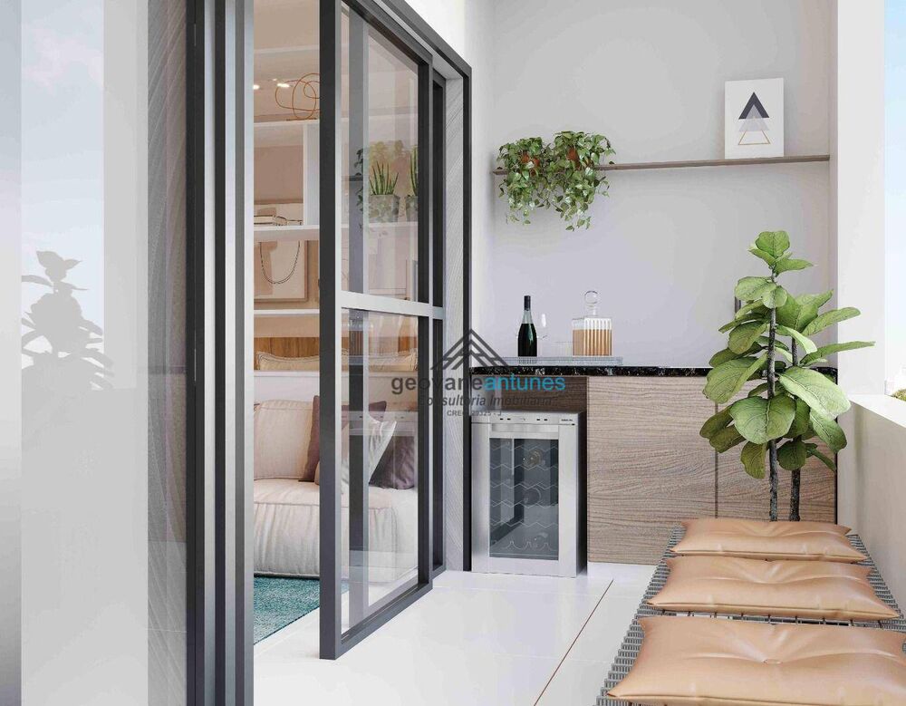 Apartamento à venda com 2 quartos, 67m² - Foto 1