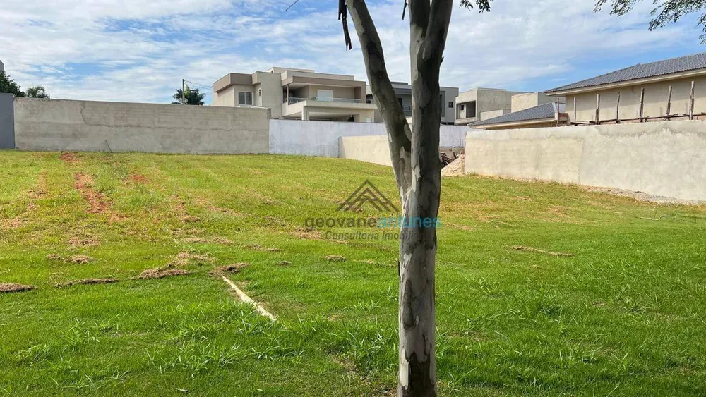 Loteamento e Condomínio, 720 m² - Foto 1