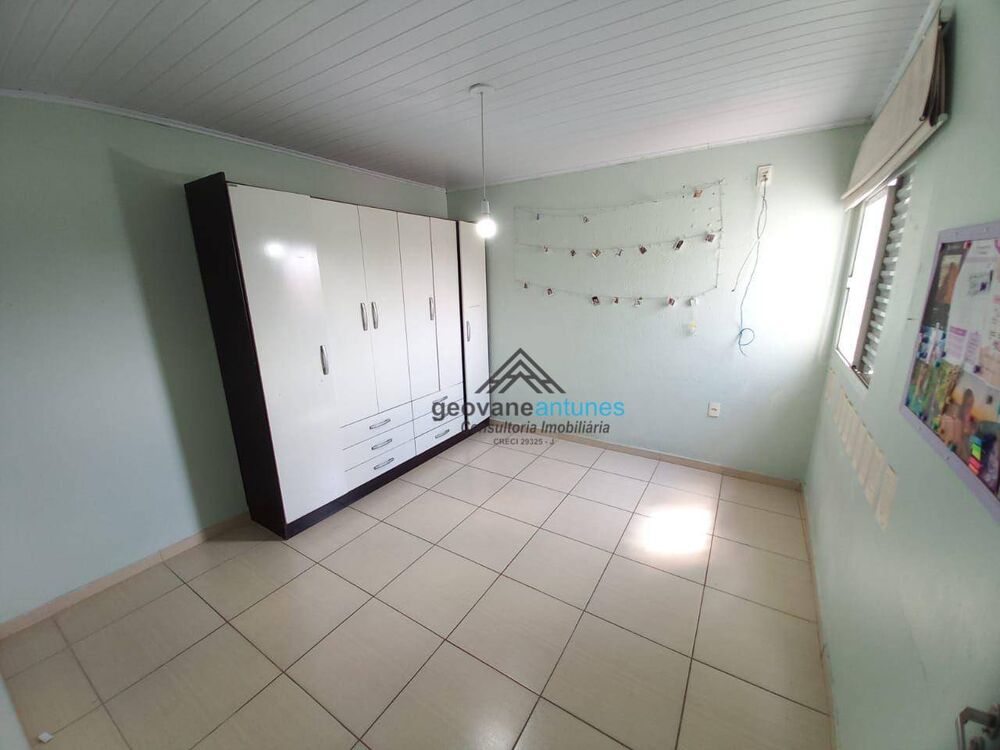 Sobrado para alugar com 4 quartos, 200m² - Foto 1