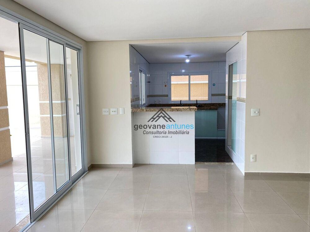 Sobrado à venda com 3 quartos, 200m² - Foto 3
