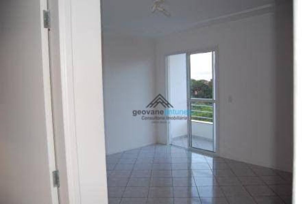 Apartamento à venda com 2 quartos, 67m² - Foto 5