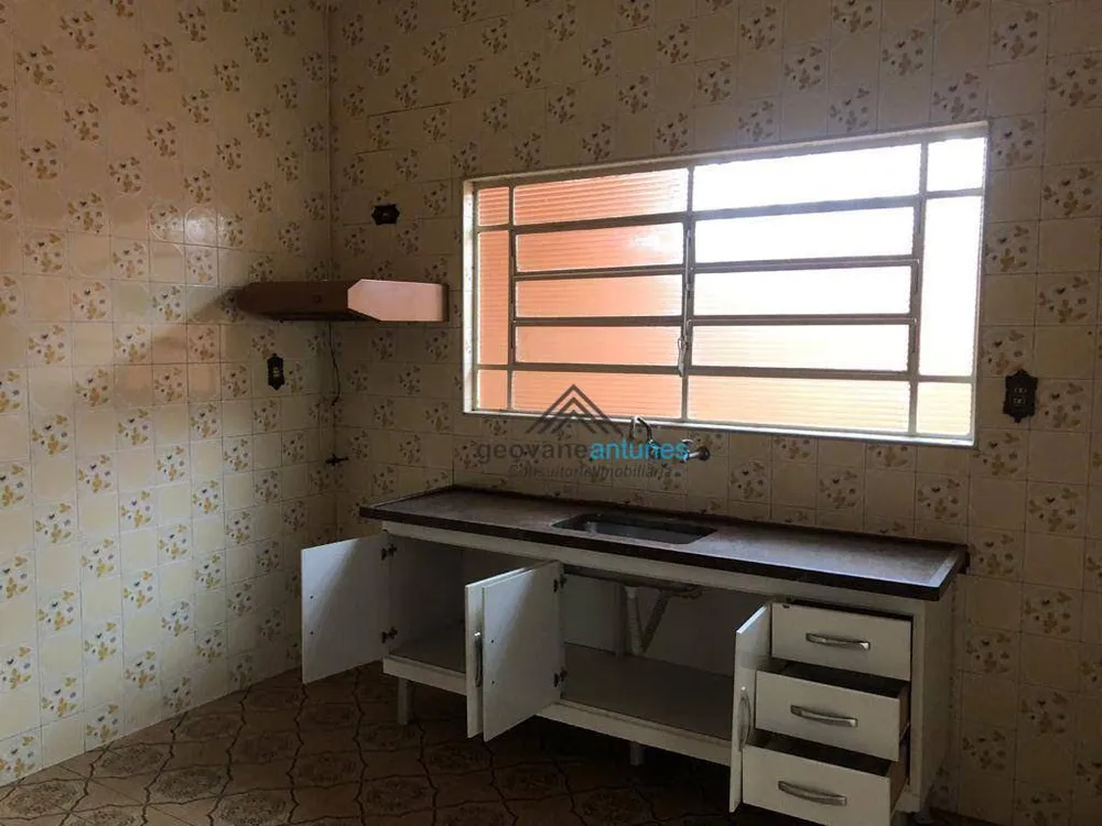 Casa, 5 quartos, 212 m² - Foto 10
