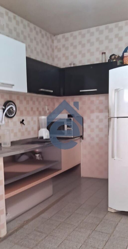 Casa, 4 quartos, 265 m² - Foto 4