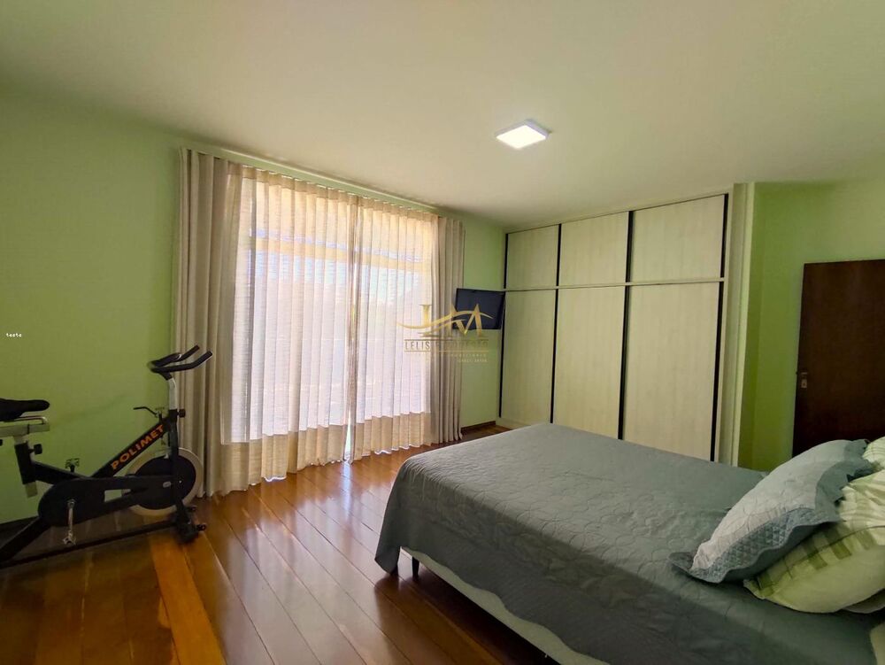 Sobrado à venda com 6 quartos, 380m² - Foto 21