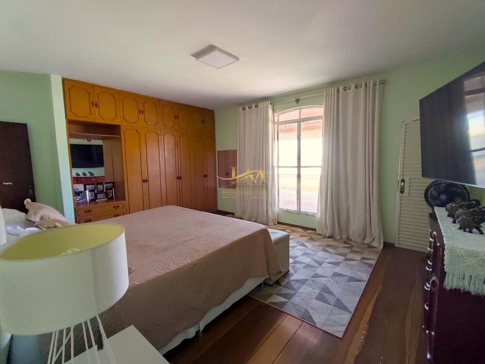 Sobrado à venda com 6 quartos, 380m² - Foto 34