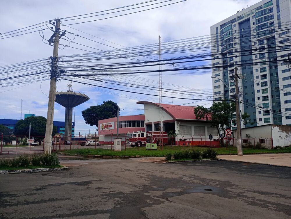 Casa de Condomínio à venda com 4 quartos, 312m² - Foto 14