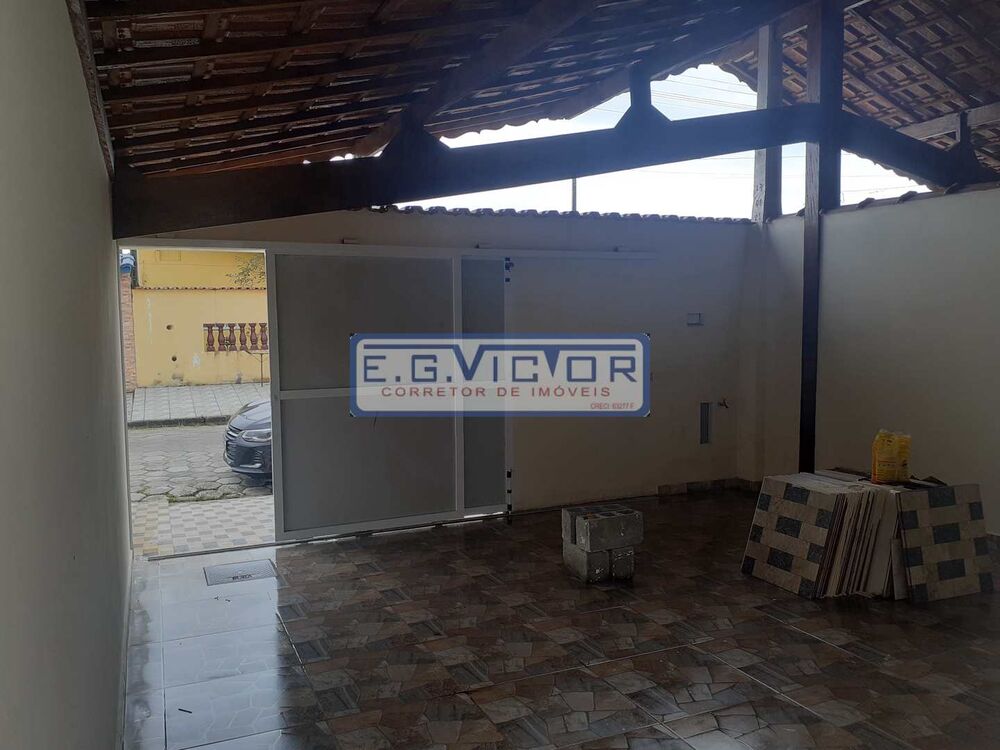 Casa à venda com 2 quartos, 1m² - Foto 12