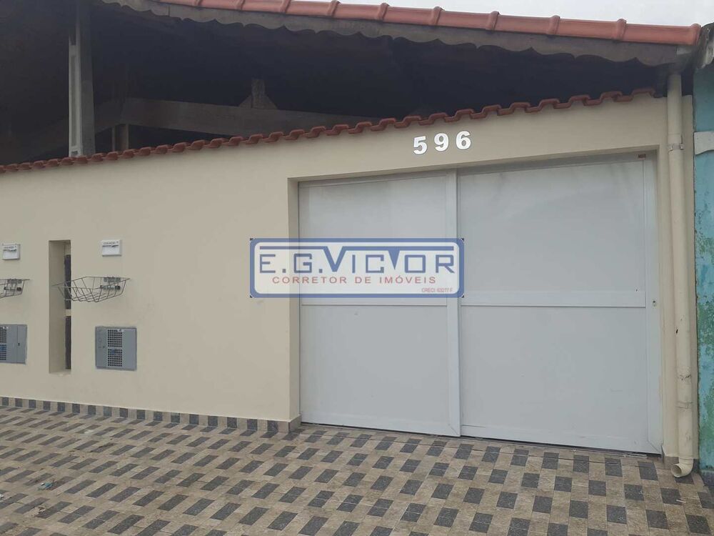 Casa à venda com 2 quartos, 1m² - Foto 3