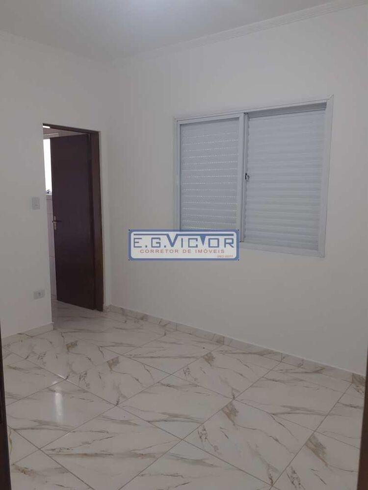 Casa à venda com 2 quartos, 1m² - Foto 8