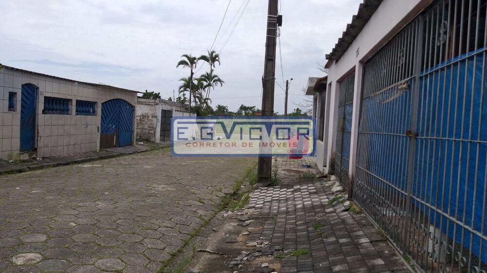 Casa à venda com 2 quartos, 42m² - Foto 2