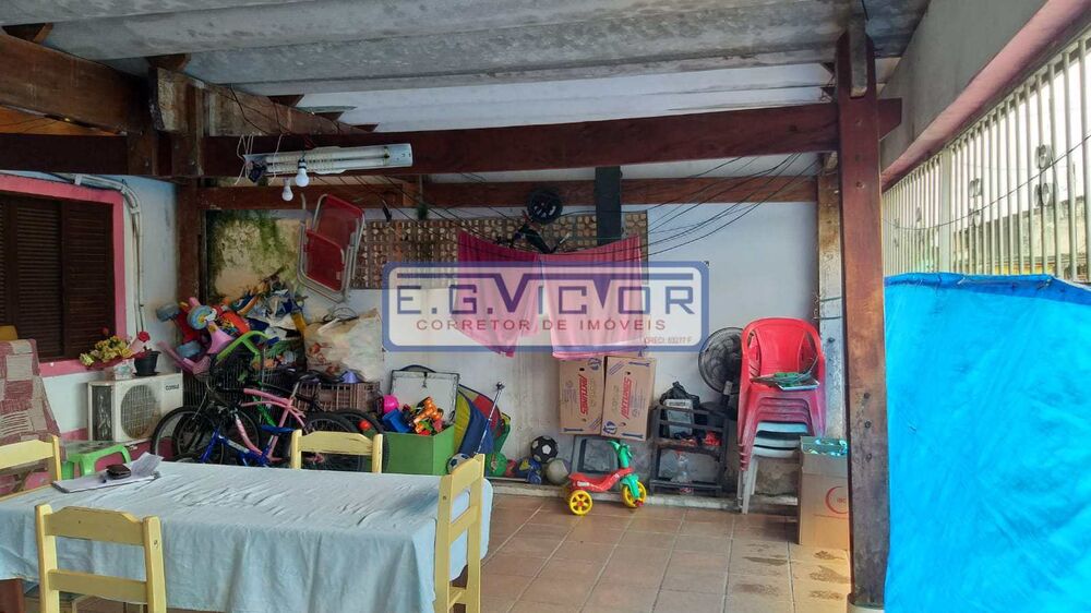 Casa à venda com 2 quartos, 42m² - Foto 3