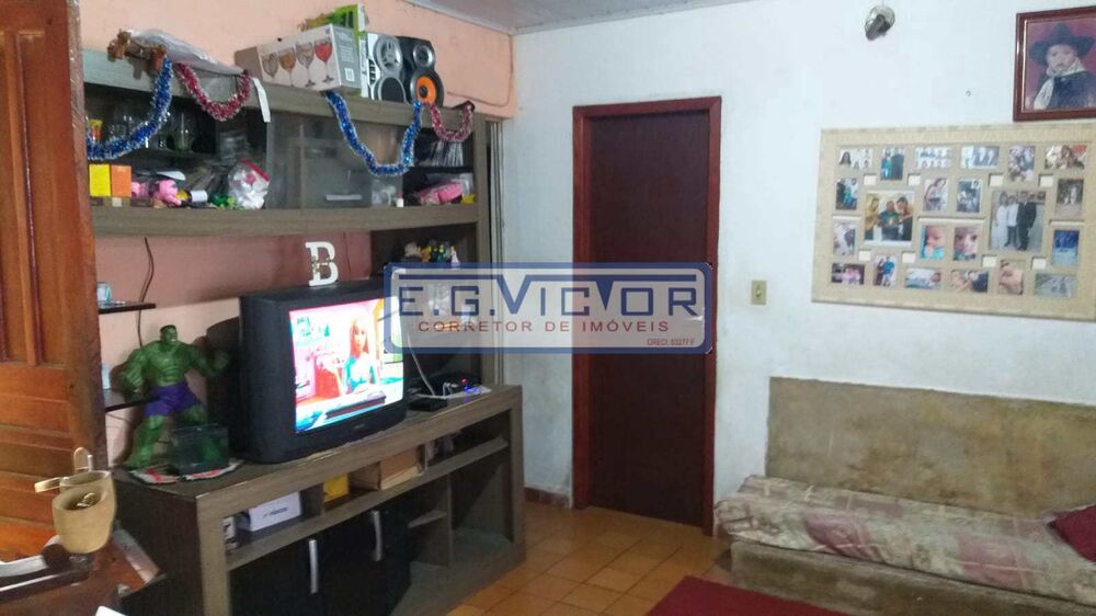 Casa à venda com 2 quartos, 42m² - Foto 4