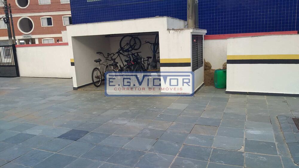 Apartamento à venda com 2 quartos, 85m² - Foto 1