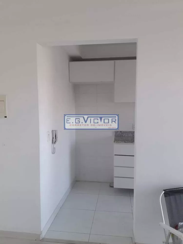 Apartamento à venda com 2 quartos, 55m² - Foto 3