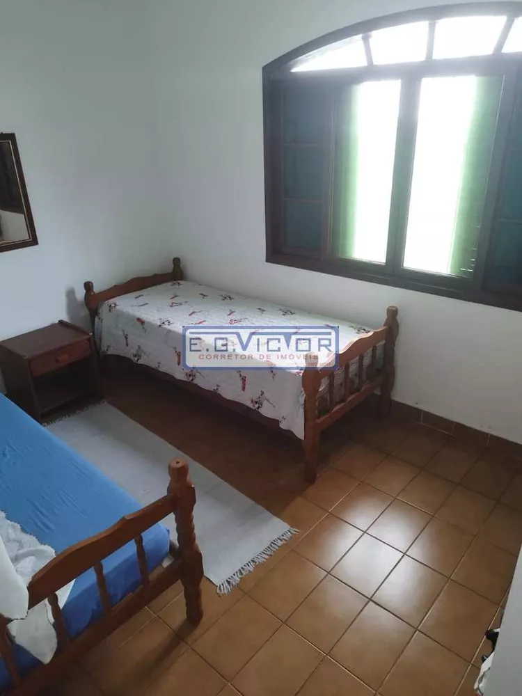 Casa, 3 quartos, 227 m² - Foto 13