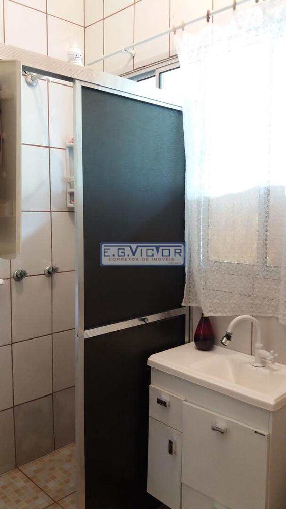Casa à venda com 1 quarto, 78m² - Foto 10