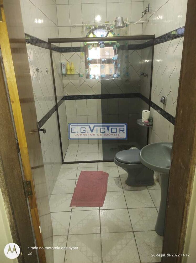 Casa à venda com 4 quartos, 145m² - Foto 2