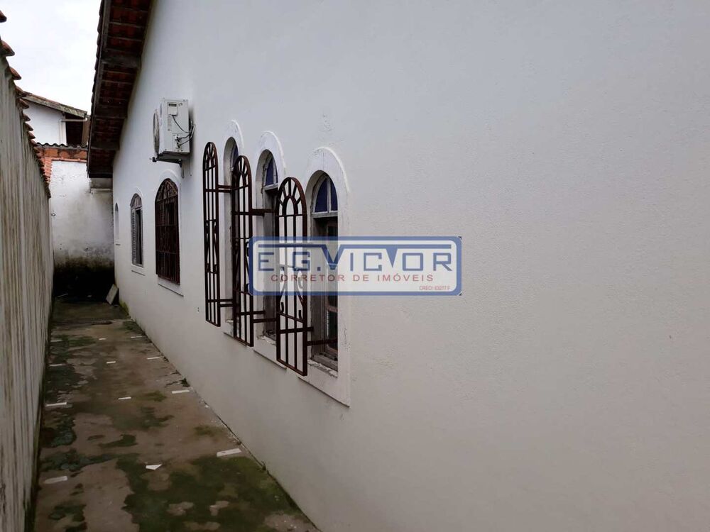 Casa à venda com 4 quartos, 145m² - Foto 8