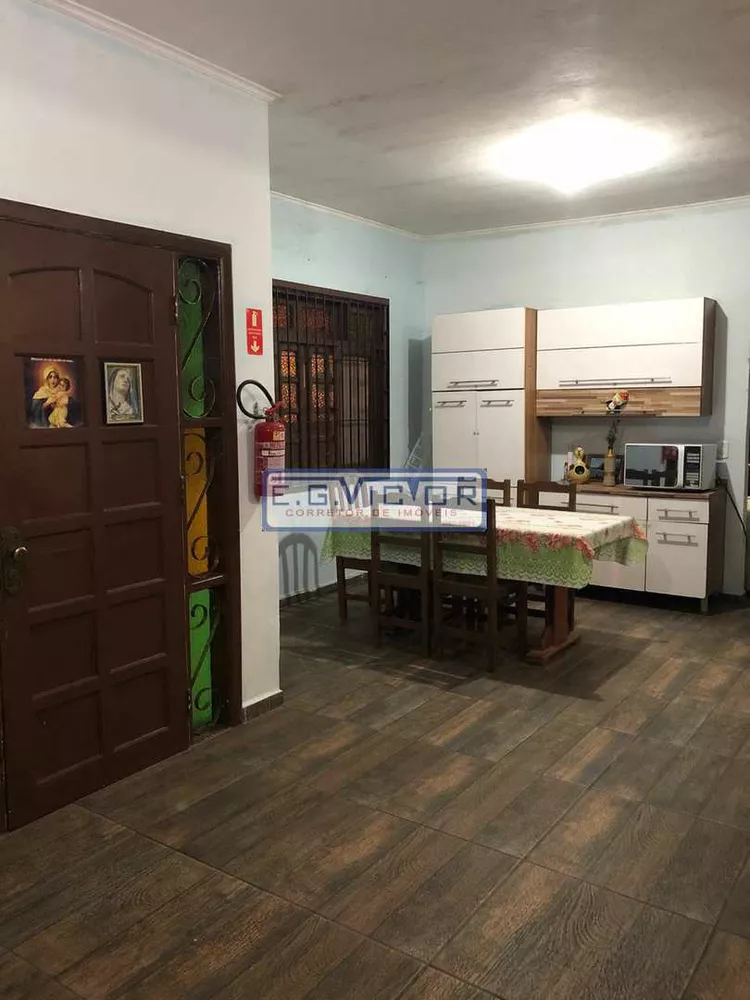 Sobrado, 4 quartos, 227 m² - Foto 1