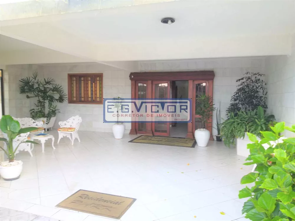 Apartamento à venda com 3 quartos, 1m² - Foto 4