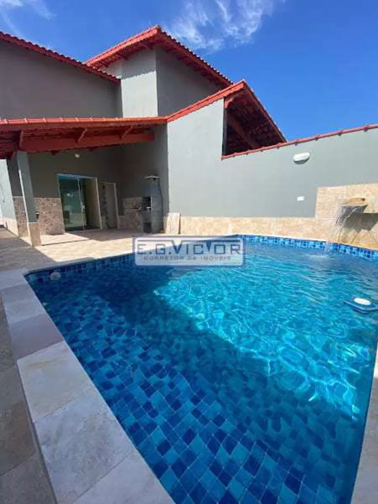 Sobrado à venda com 2 quartos, 97m² - Foto 1